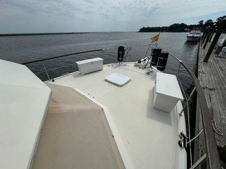 Hatteras 43 Motor Yacht image