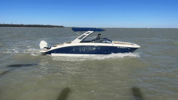 Sea Ray 270 SDX OB 