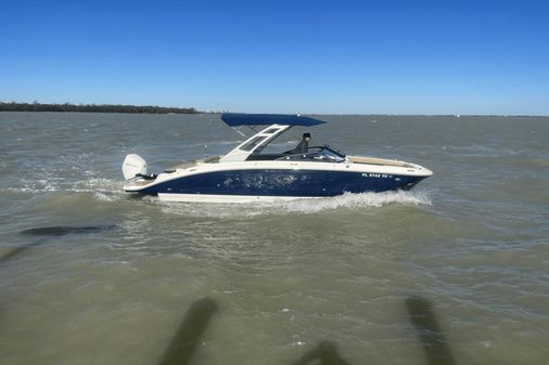 Sea Ray 270 SDX OB image