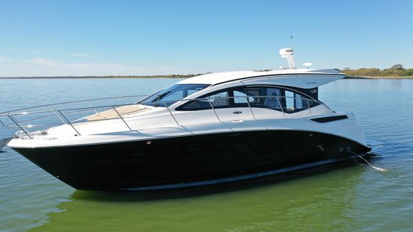 Sea Ray 400 Sundancer 