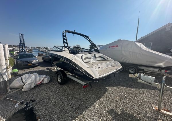 Yamaha-boats 195S image