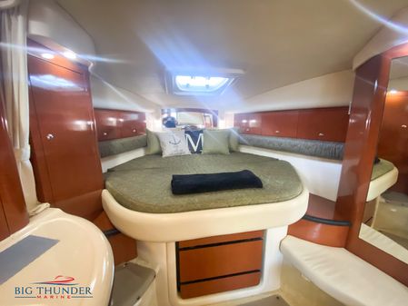 Sea Ray 340 Sundancer image