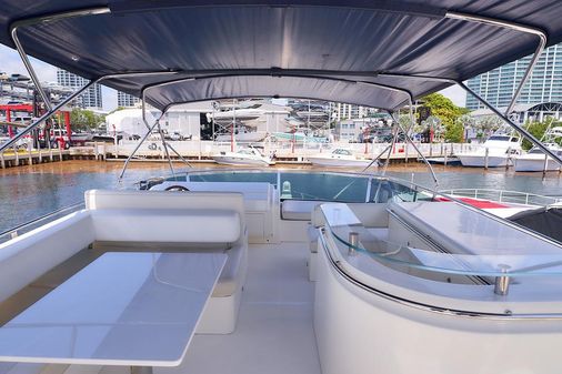 Uniesse 65-MY image