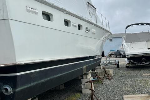 Trojan 44 Motor Yacht w 80 Hrs SMOH image
