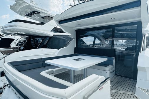 Galeon 485 HTS image