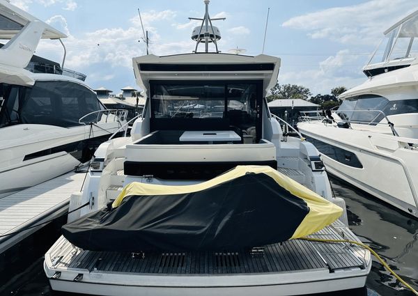 Galeon 485 HTS image