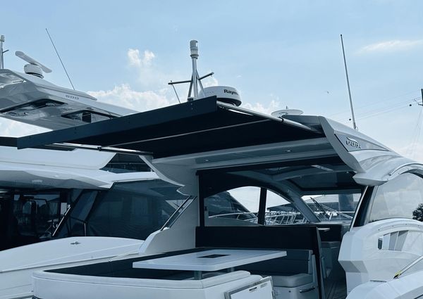 Galeon 485 HTS image