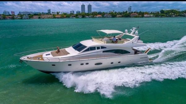 Ferretti Yachts 680 image