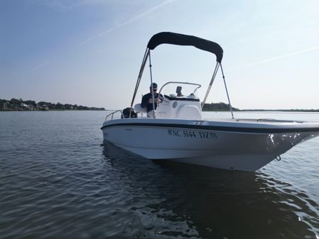 Boston-whaler 170-DAUNTLESS image