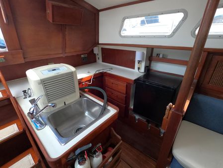 Gulfstar 37 image