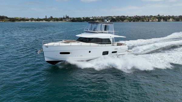 Azimut Magellano 53 