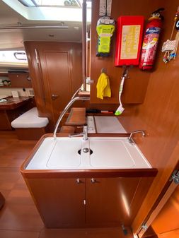 Beneteau OCEANIS-54-ELEGANCE-VERSION image