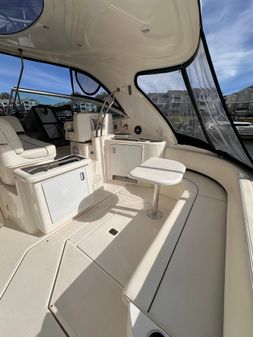 Cruisers Yachts 420 Express image