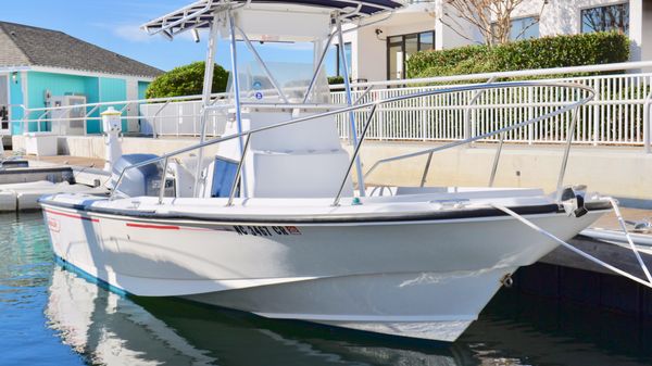 Boston Whaler 21 Outrage 