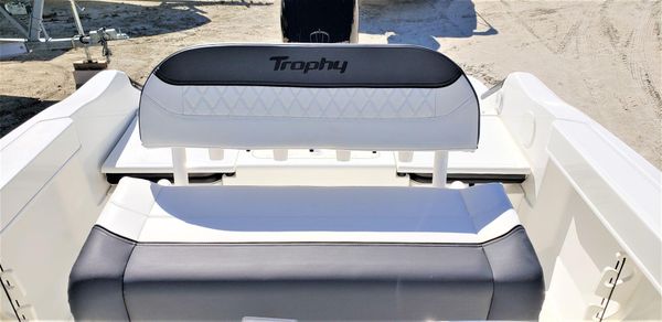 Bayliner Trophy 22 CX CC image