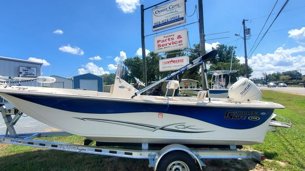Carolina Skiff 198 DLV