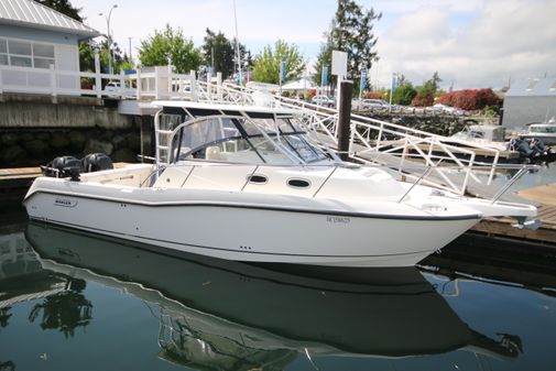 Boston Whaler 305 Conquest image