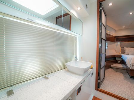 Fairline 50 image