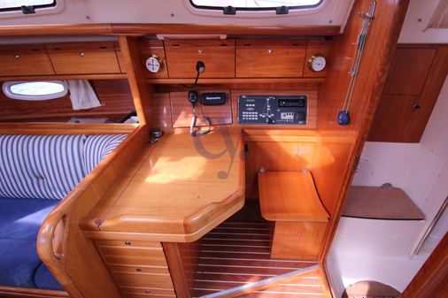 Bavaria 38 Cruiser image