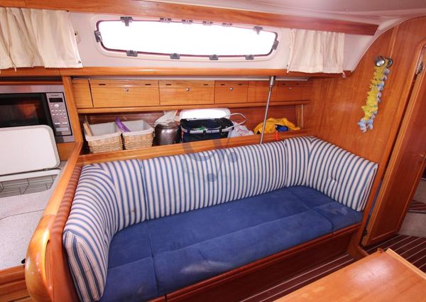 Bavaria 38 Cruiser image