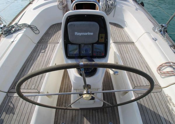 Bavaria 38 Cruiser image