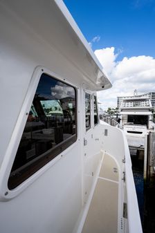 DeFever Euro Pilothouse image