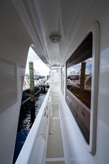 DeFever Euro Pilothouse image