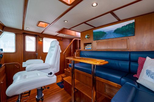 DeFever Euro Pilothouse image