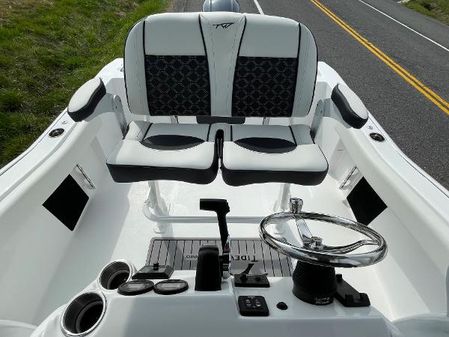 Tidewater 210-CC-ADVENTURE image