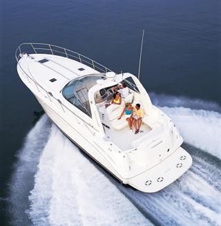 Sea Ray 380 Sundancer image