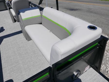 Qwest E-CLASS-822-RLS-LTZ image