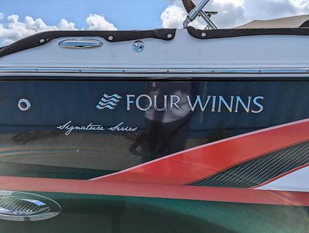 Four-winns S235 image