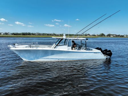 Front Runner 37 Catamaran image