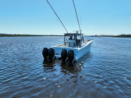 Front Runner 37 Catamaran image