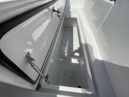 Front Runner 37 Catamaran image