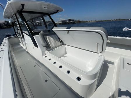 Front Runner 37 Catamaran image