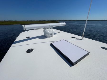 Front Runner 37 Catamaran image