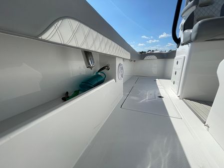 Front Runner 37 Catamaran image