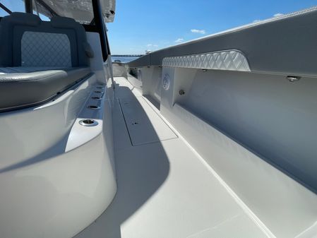 Front Runner 37 Catamaran image