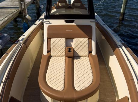 Chris-Craft 30 Catalina image