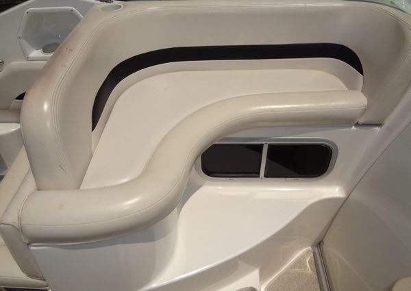 Chaparral Signature 260 image