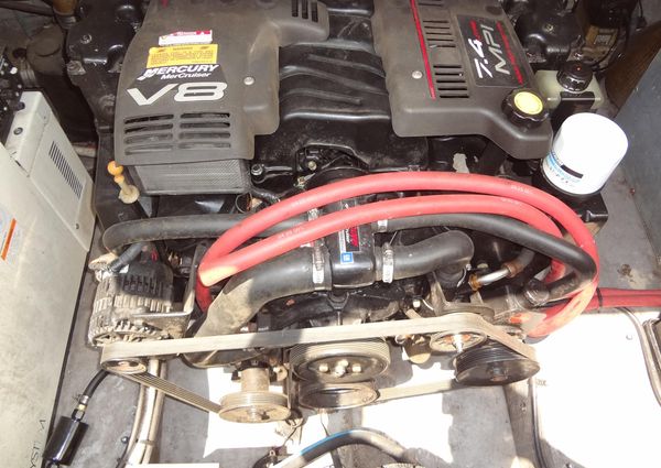 Chaparral Signature 260 image