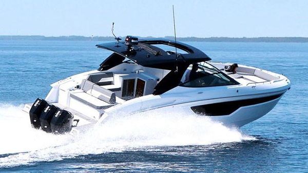 Cruisers Yachts 38 GLS OB 