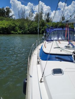 Jeanneau Sun Odyssey 43 DS image