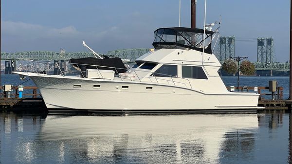 Hatteras 46 Convertible