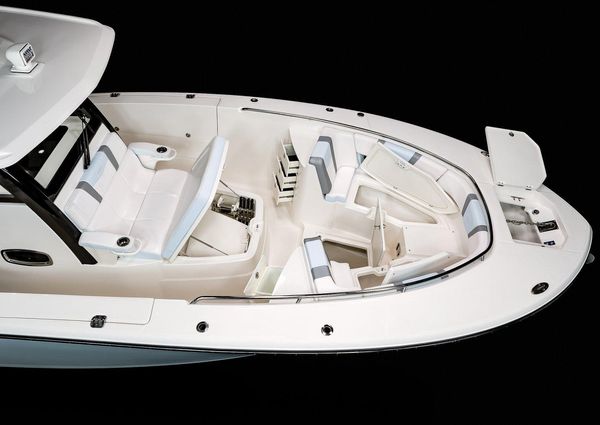 Robalo R360 image