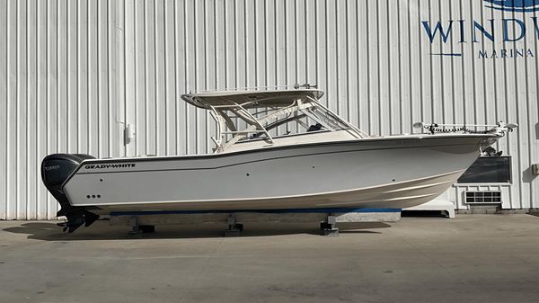 Grady-White 307 Freedom