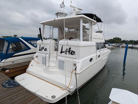 Silverton 402 Motor Yacht image