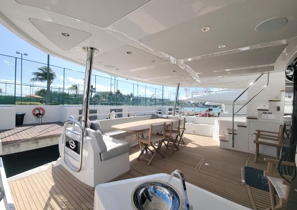 Sunseeker 86 Yacht image