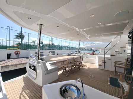 Sunseeker 86 Yacht image